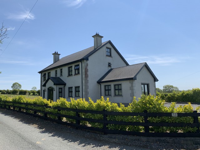 13 East Cloghoge Road, Crossmaglen, BT35 9BP