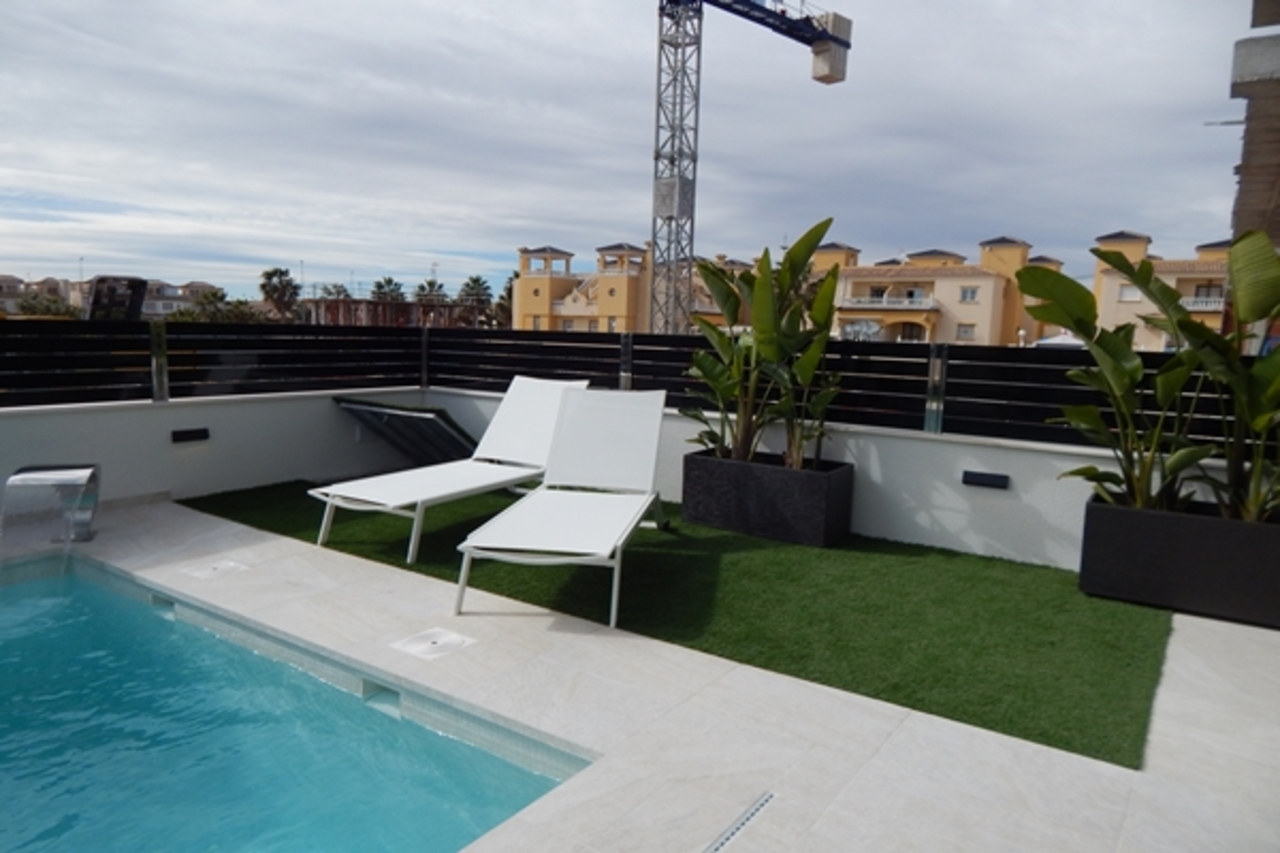 907 Villa Cabo Roig