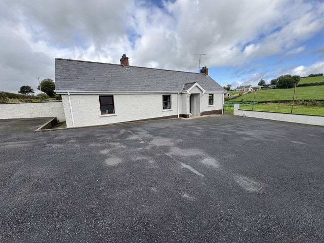 56 Corliss Road, Crossmaglen, BT35 9BB