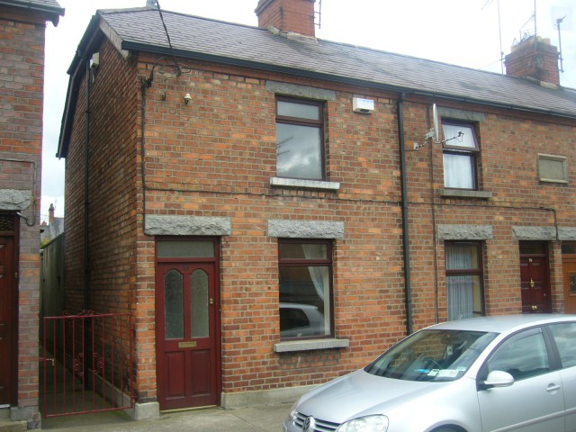 31 Parnell Park, Dundalk Co. Louth 