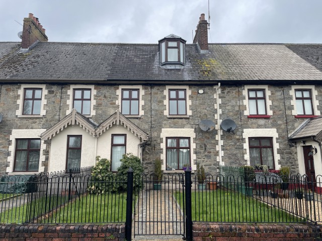 3 Charlemont Square North, Bessbrook, BT35 7AE